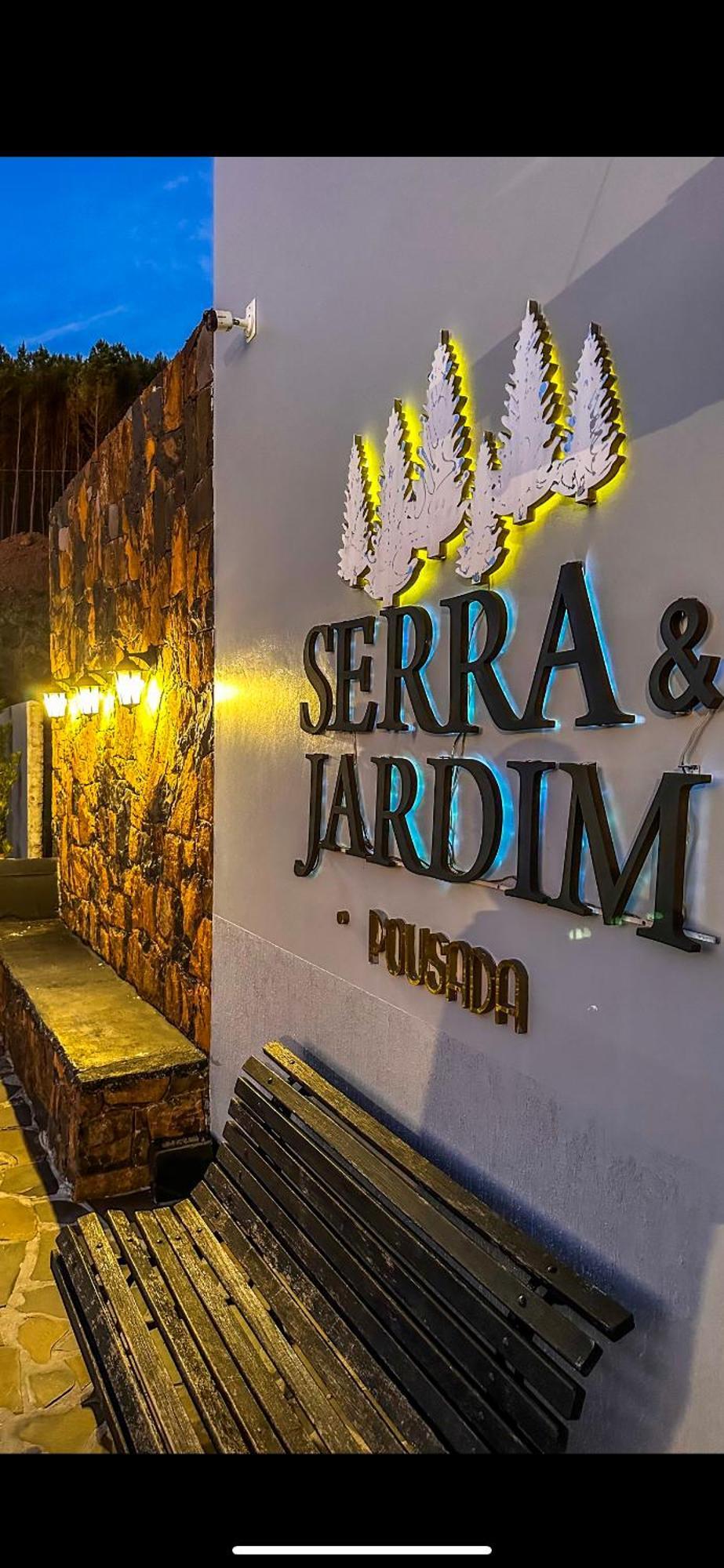 Pousada Serra & Jardim ボン・ジャルジン・ダ・セーハ エクステリア 写真